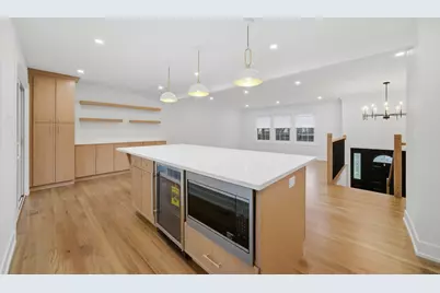 2S245 Mayfield Lane, Glen Ellyn, IL 60137 - Photo 8