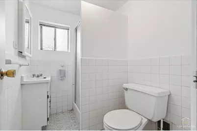 [Address not provided], Glenview, IL 60026 - Photo 28