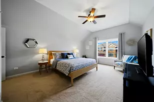 2061 Windham Cir, Wheaton, IL 60187 - Photo 24