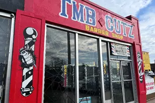 9649 S Ewing Ave, Chicago, IL 60617 - Photo 4