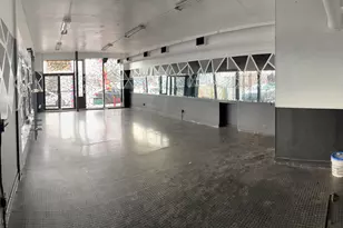 9649 S Ewing Ave, Chicago, IL 60617 - Photo 2