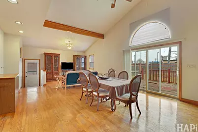 911 Elmdale Road, Glenview, IL 60025 - Photo 10