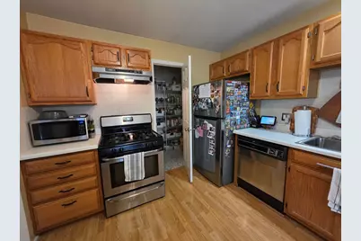 2791 Green Bridge Court #V2, Schaumburg, IL 60194 - Photo 6