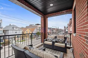 3046 N Clybourn Ave, Chicago, IL 60618 - Photo 30