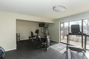 4400 W Lake Ave, Glenview, IL 60026 - Photo 10