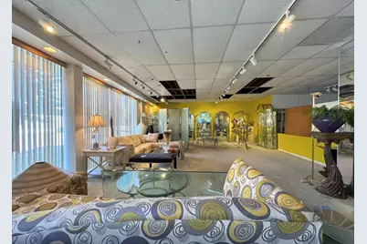 3451 W Peterson Avenue, Chicago, IL 60659 - Photo 6