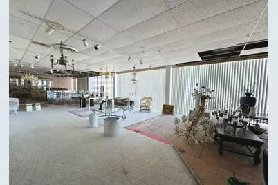 3451 W Peterson Avenue, Chicago, IL 60659 - Photo 8