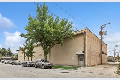 3451 W Peterson Avenue, Chicago, IL 60659 - Photo 4