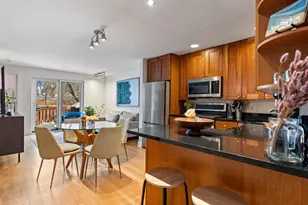 2140 N Lincoln Ave, Chicago, IL 60614 - Photo 2