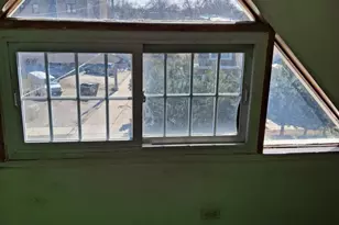 864 E 87th Pl, Chicago, IL 60619 - Photo 2