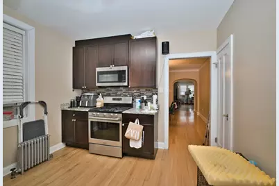 6609 N Artesian Avenue, Chicago, IL 60645 - Photo 10