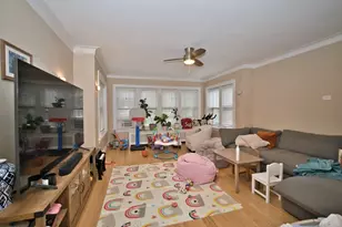 6609 N Artesian Ave, Chicago, IL 60645 - Photo 4