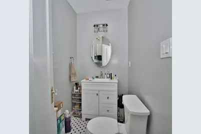 6609 N Artesian Avenue, Chicago, IL 60645 - Photo 8