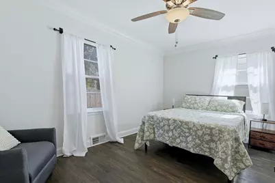 740 Prairie Avenue, Naperville, IL 60540 - Photo 10