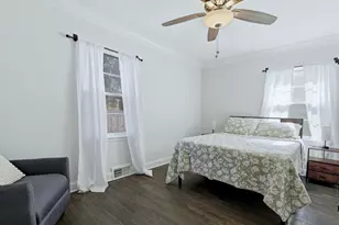 740 Prairie Ave, Naperville, IL 60540 - Photo 10