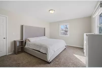 766 Michigan Avenue, South Elgin, IL 60177 - Photo 14