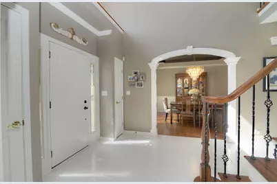 909 Hampton Drive, Carol Stream, IL 60188 - Photo 6