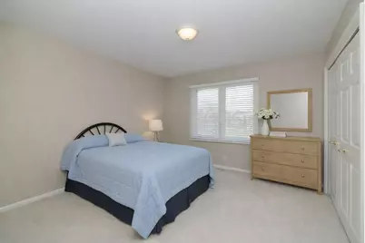 909 Hampton Drive, Carol Stream, IL 60188 - Photo 34