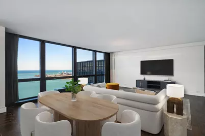 910 N Lake Shore Drive #2819, Chicago, IL 60611 - Photo 4
