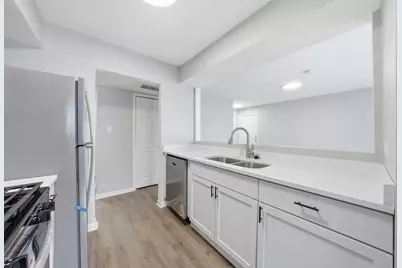 19425 Oak Avenue, Country Club Hills, IL 60478 - Photo 6