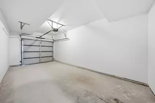 19425 Oak Ave, Country Club Hills, IL 60478 - Photo 14