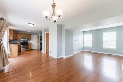 841 Pond Brook Avenue, Malta, IL 60150 - Photo 2