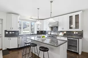 1624 N Campbell Ave, Chicago, IL 60647 - Photo 10