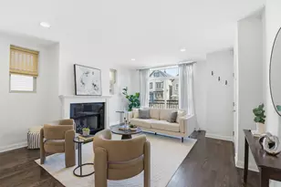 1624 N Campbell Ave, Chicago, IL 60647 - Photo 2