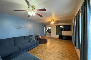 913 Canal St, Ottawa, IL 61350 - Photo 8