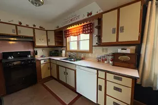 913 Canal St, Ottawa, IL 61350 - Photo 6