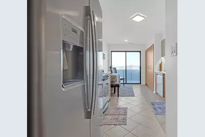 9240 Gross Point Road #410, Skokie, IL 60077 - Photo 6