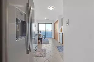 9240 Gross Point Rd, Skokie, IL 60077 - Photo 6