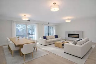 2740 W Farragut Ave, Chicago, IL 60625 - Photo 2