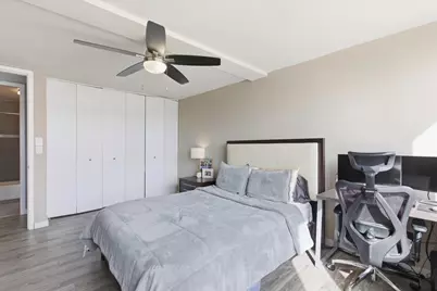 655 W Irving Park Road #303, Chicago, IL 60613 - Photo 10