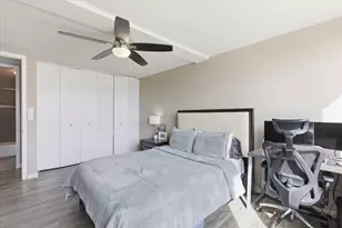 655 W Irving Park Rd, Chicago, IL 60613 - Photo 10