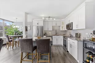 655 W Irving Park Rd, Chicago, IL 60613 - Photo 6