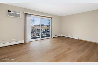 27 S Waiola Avenue #302, La Grange, IL 60525 - Photo 4