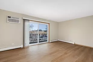 27 S Waiola Ave, La Grange, IL 60525 - Photo 4