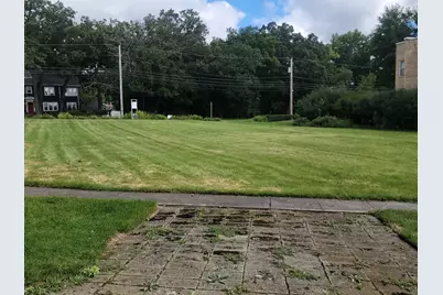 659 E Maple Avenue, Mundelein, IL 60060 - Photo 8