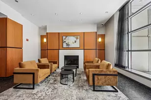 160 E Illinois St, Chicago, IL 60611 - Photo 16