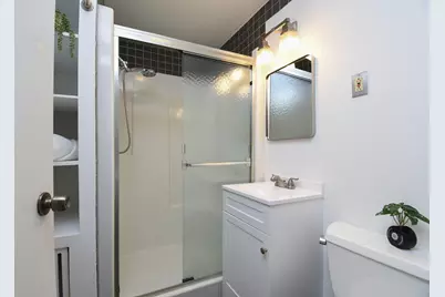 704 S Elmwood Avenue, Oak Park, IL 60304 - Photo 26