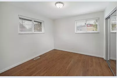 9200 Kedvale Avenue, Skokie, IL 60076 - Photo 14