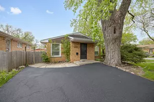 9200 Kedvale Ave, Skokie, IL 60076 - Photo 18