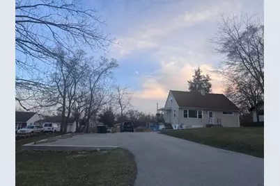 28W625 Lester Street #1, West Chicago, IL 60185 - Photo 4