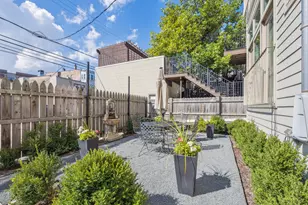 1441 W Cuyler Ave, Chicago, IL 60613 - Photo 14