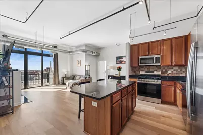 833 W 15th Place #907, Chicago, IL 60607 - Photo 2