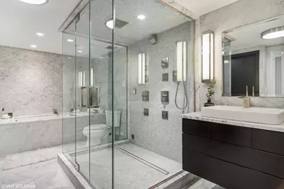 [Address not provided], Chicago, IL 60611 - Photo 10