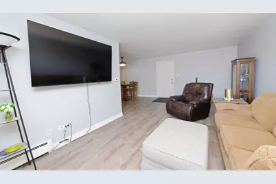 483 N Larch Avenue #204W, Elmhurst, IL 60126 - Photo 10