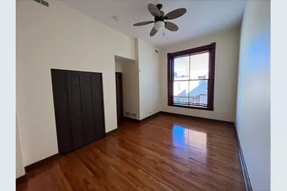 26 E Downer Place, Aurora, IL 60505 - Photo 12