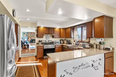 128 Edgebrook Drive, Sandwich, IL 60548 - Photo 6